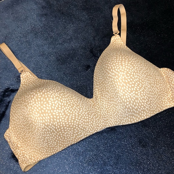 Warner's Other - Warner’s woman’s Bra 36B Wireless